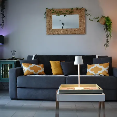 Terrasse Entre Et Port