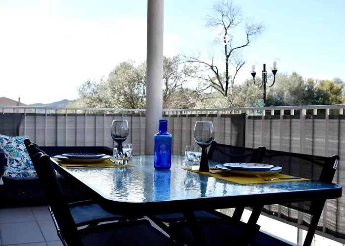 Terrasse Entre Et Port Порто-Веккьо