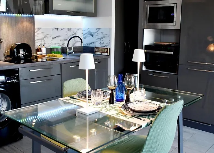 Terrasse Entre Et Port Porto-Vecchio (Corsica)